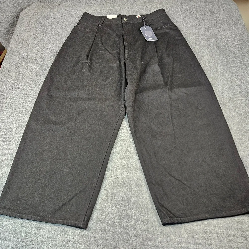 $248 Levis Wide Pleat Crop Japanese Fabric Jeans Mens 36 Black Denim NEW